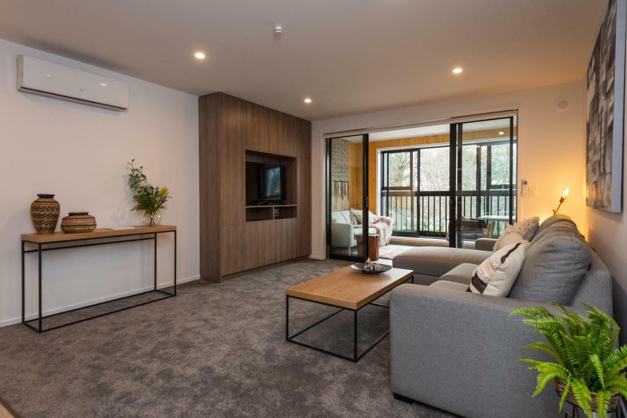 Penthouse With Park View Apartment Christchurch Exterior photo